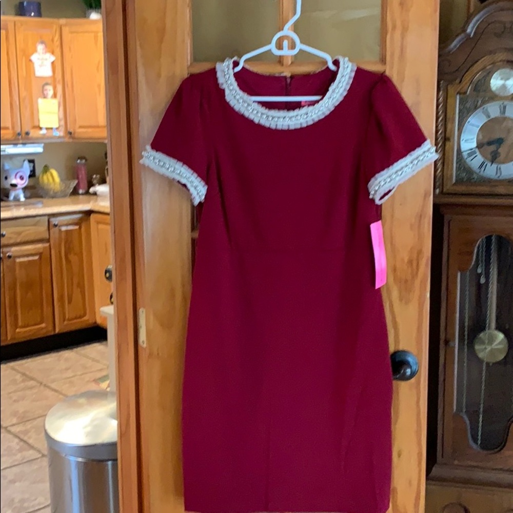 Short sleeve dress